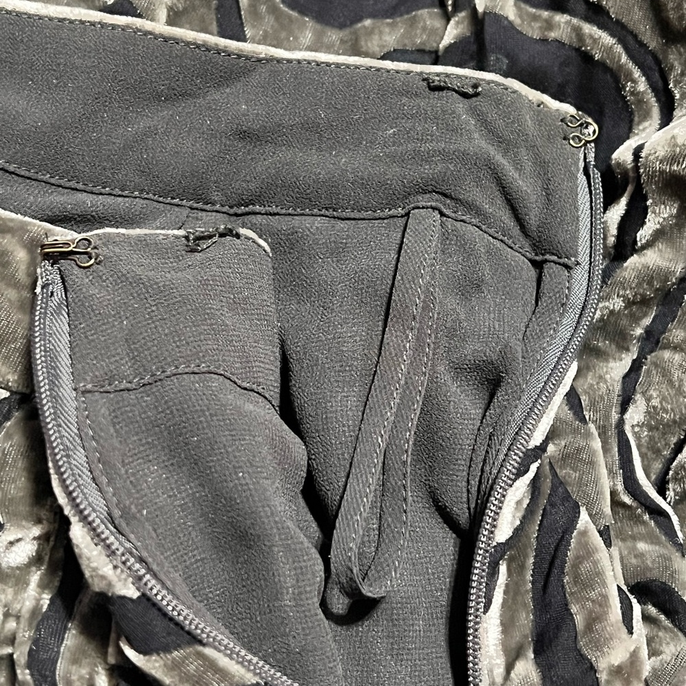 NWT Ulla Johnson Valetta Velvet Skirt – Luna – Size 00 - Picture 7 of 9